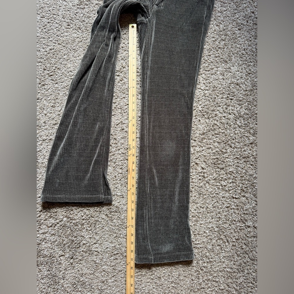 Industry Republic clothing flare leg , soft corduroy pants - Picture 8 of 9